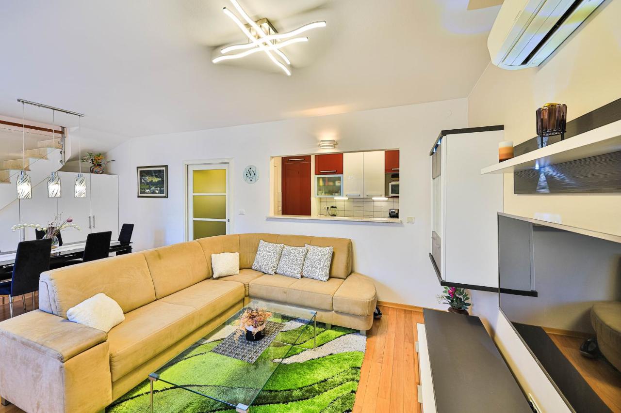 Apartman Toni Apartment Split Bagian luar foto