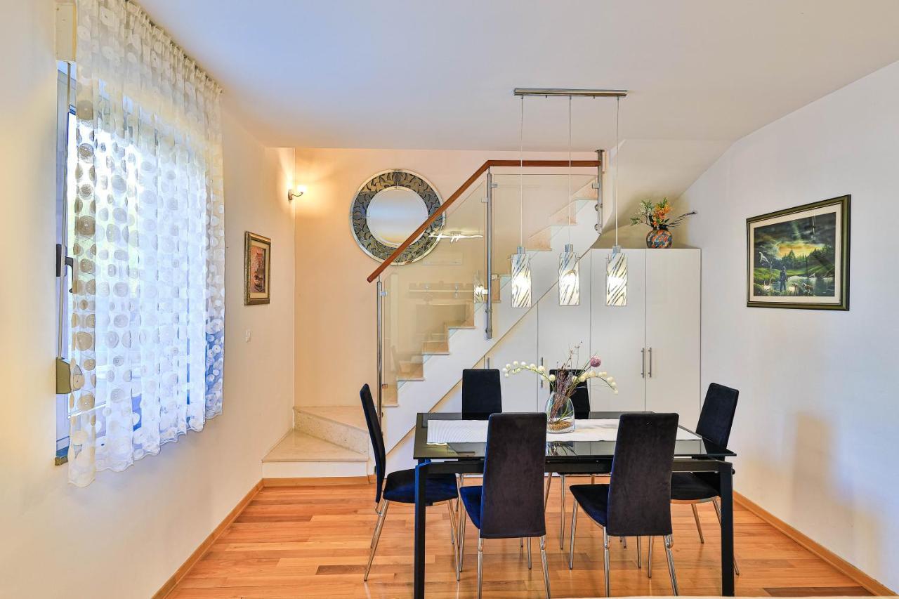 Apartman Toni Apartment Split Bagian luar foto