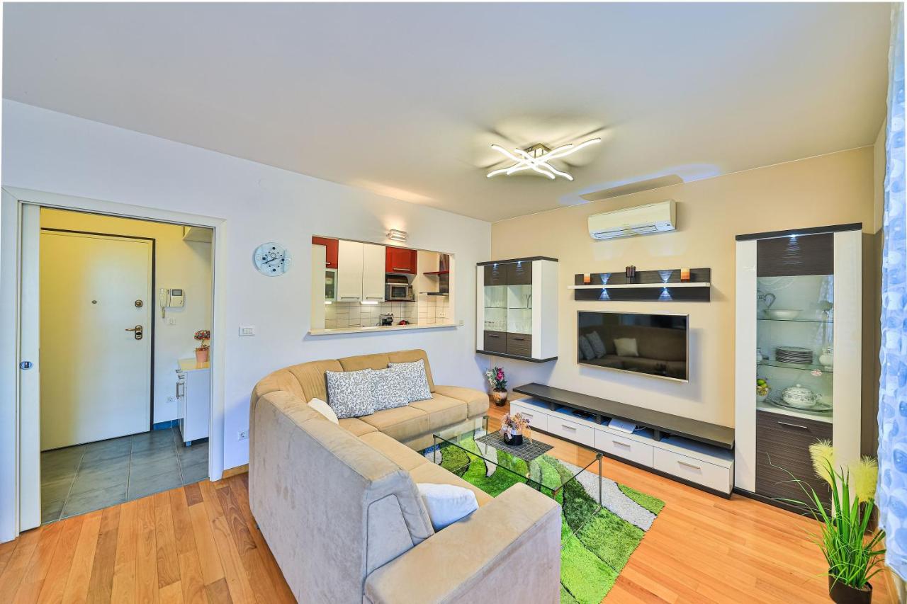 Apartman Toni Apartment Split Bagian luar foto