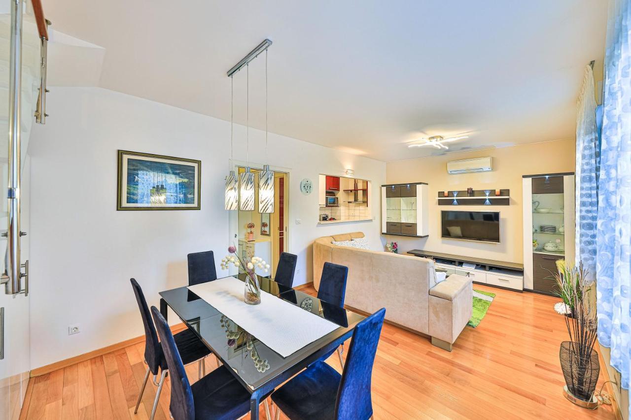 Apartman Toni Apartment Split Bagian luar foto