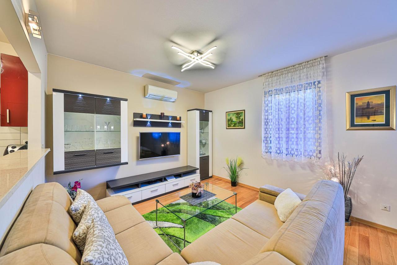Apartman Toni Apartment Split Bagian luar foto